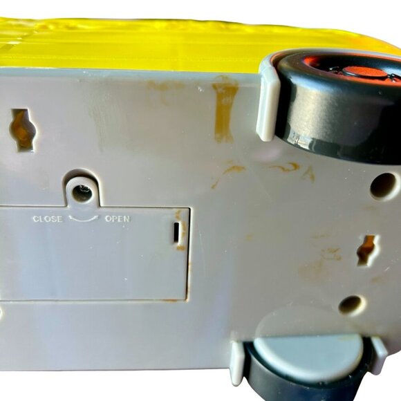 Cocomelon Adorable Teaching School  Bus Carry Along Talking Lights Sound & Music - Picture 4 of 4